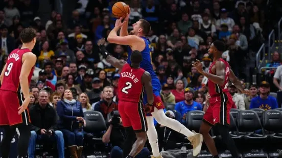 Analyse et prévisions du match entre les Denver Nuggets et les Dallas Mavericks en NBA
