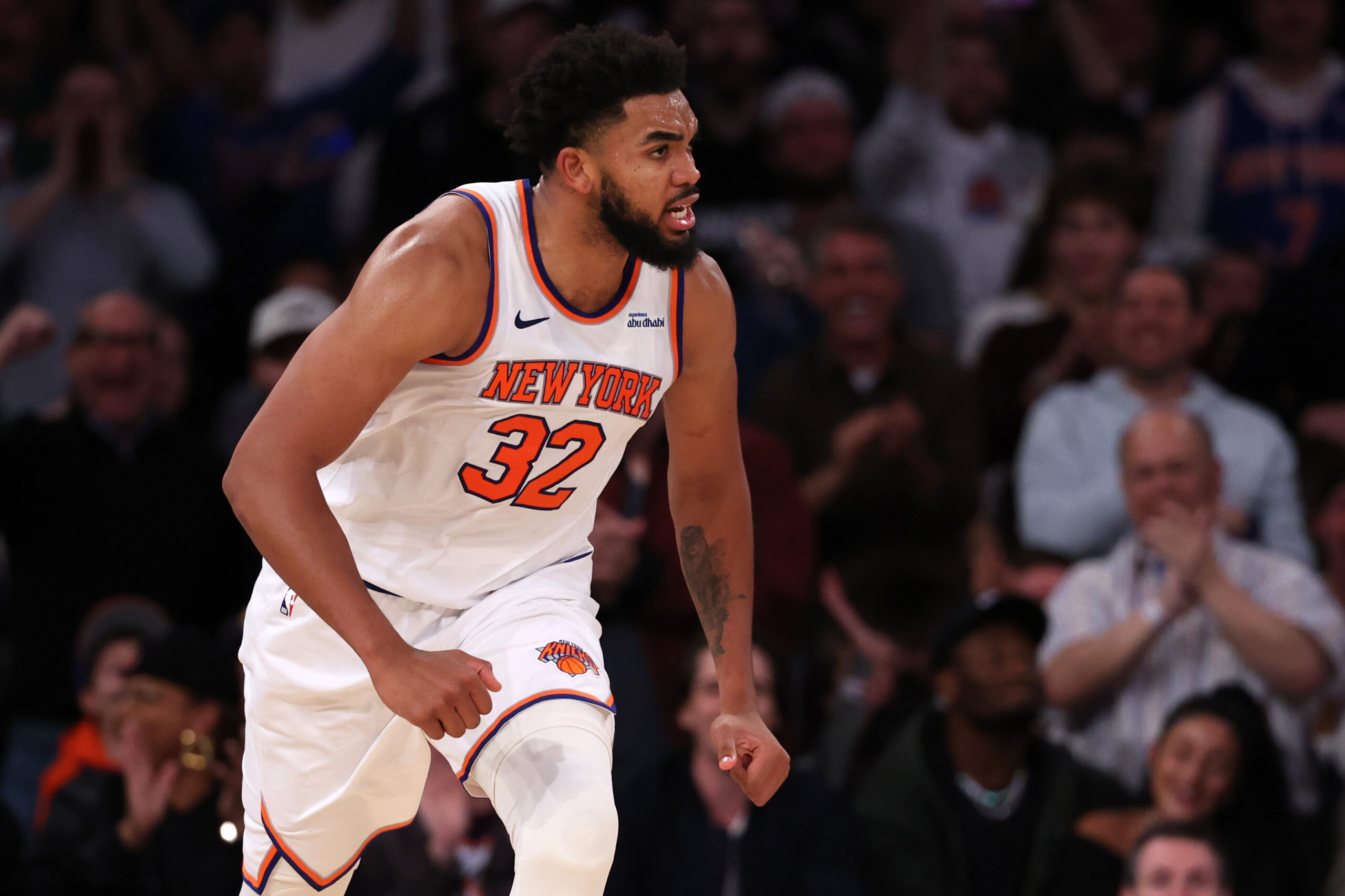 découvrez le choc incontournable de la nba entre les knicks de new york et les nets de brooklyn. suivez les performances des stars, les stratégies de jeu et les moments clés de ce match captivant qui promet de tenir tous les fans de basket en haleine.