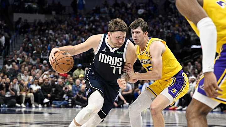 découvrez le duel captivant entre luka doncic et les los angeles lakers, une rencontre phare de la saison nba où le talent du jeune prodige face à l'histoire d'une franchise légendaire promet des moments intenses et des performances à couper le souffle.